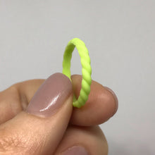 Load image into Gallery viewer, Twisted Stackable Silicone Ring-Libiti Rings